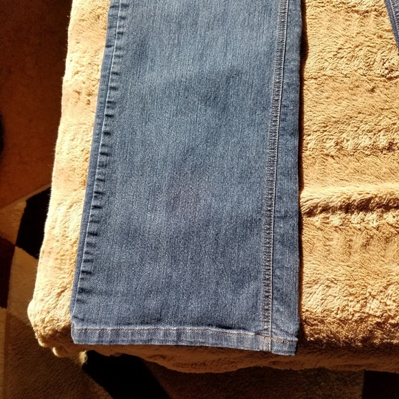 Standard 5 pocket blue jeans plus size - Picture 2 of 5